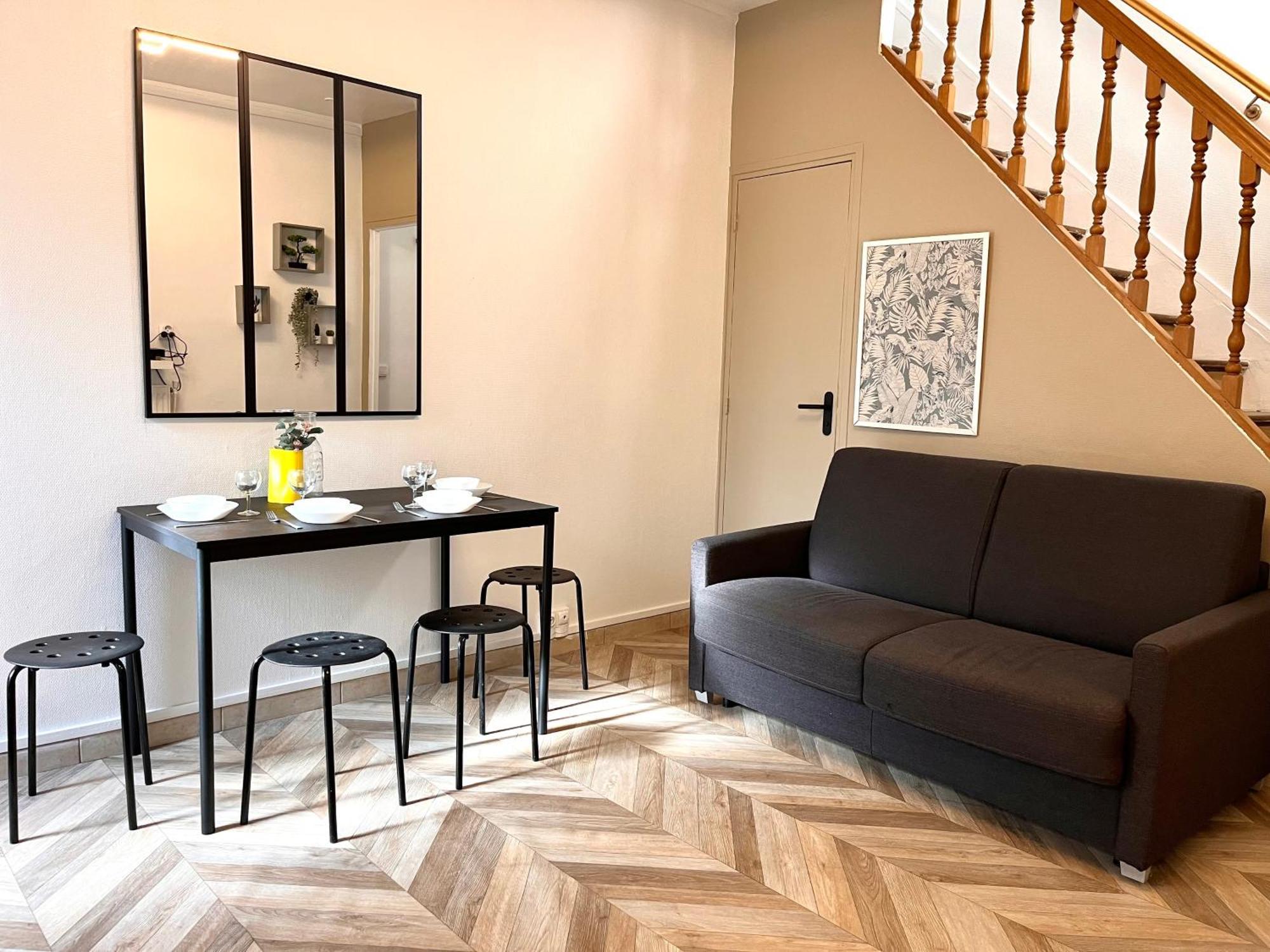 #2 Charmante Maison A 4 Min Metro 9 Bagnolet Exteriör bild
